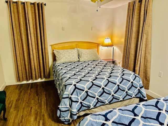 Views Inside Yosemite-Timber Lodge-Sleeps 6 Йосеміті-Вест Екстер'єр фото