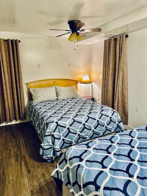 Views Inside Yosemite-Timber Lodge-Sleeps 6 Йосеміті-Вест Екстер'єр фото